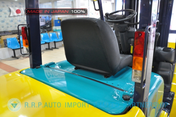 ขายรถโฟล์คลิฟท์มือสอง KOMATSUKOMATSU รุ่น FD25-12-51096 นำเข้าไม่เคยใช้งานในไทย