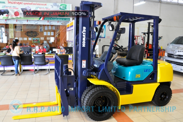 ขายรถโฟล์คลิฟท์มือสอง KOMATSUKOMATSU รุ่น FD25-12-51096 นำเข้าไม่เคยใช้งานในไทย