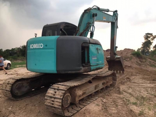 ขาย 895,000 เก่านอก 1 ปี  KOBELCO SK135SR เครื่องดี ปั้มแรง โช่หนา เอวแน่น ไฟฟ้าครบ เอกสารอินวอยท์ รถอยู่ จ.ร้อยเอ็ด  090-772-3710 090-772-3708