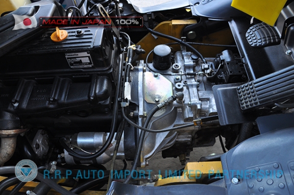 ขายรถโฟล์คลิฟท์มือสอง KOMATSU รุ่น FD30T-16-724251 นำเข้าไม่เคยใช้งานในไทย