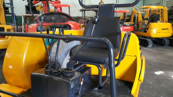 ขาย รถขุด KOMATSU รุ่น PC20-7- มือสองญี่ปุ่น แทรกยาง สลักบูท เอวแน่น 100\% ทำงานดีมาก ทุกระบบ ไร้รั่วซึม สามารถ เปลี่ยนเป็นแทรกเหล็กได้ มือถือ/LINE ID: 0818753444 ขาย รถขุด KOMATSU รุ่น PC20-7- มือสองญี่ปุ่น แทรกยาง สลักบูท เอวแน่น 100\% ทำงานดีมาก ทุกระบบ ไร้รั่วซึม สามารถ เปลี่ยนเป็นแทรกเหล็กได้ มือถือ/LINE ID: 0818753444