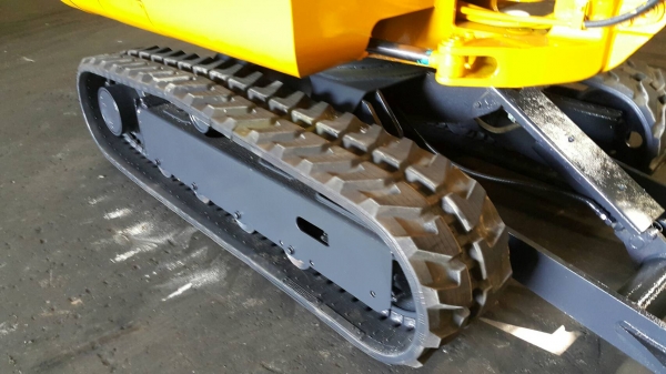 ขาย รถขุด KOMATSU รุ่น PC20-7- มือสองญี่ปุ่น แทรกยาง สลักบูท เอวแน่น 100\% ทำงานดีมาก ทุกระบบ ไร้รั่วซึม สามารถ เปลี่ยนเป็นแทรกเหล็กได้ มือถือ/LINE ID: 0818753444 ขาย รถขุด KOMATSU รุ่น PC20-7- มือสองญี่ปุ่น แทรกยาง สลักบูท เอวแน่น 100\% ทำงานดีมาก ทุกระบบ ไร้รั่วซึม สามารถ เปลี่ยนเป็นแทรกเหล็กได้ มือถือ/LINE ID: 0818753444