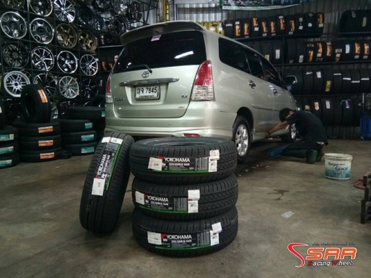 YOKOHAMA AA01 205/65R15 ปี17 เส้นละ 2,750 บาท