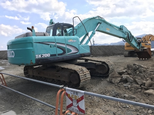 Kobelco SK200-8#YN11-45088 รถขุดนำเข้าจากญี่ปุ่น โทร. 080-6565422 (หนิง)