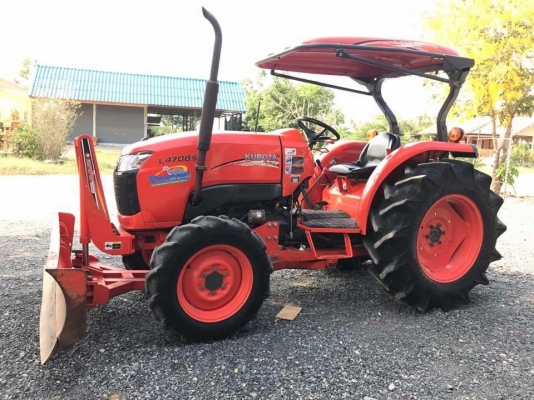 ขายรถไถคูโบต้า L4708SP(4WD)2เพลา สภาพนางฟ้า ใช้งานน้อย 300 ชั่วโมง  พร้อมชุดอุปกรณ์ใบมีดหน้าและผานพรวน ราคา 498,000 บาท พร้อมส่งฟรีถึงบ้าน โทรสอบถามได้เลยค่ะ 081-9136451 ขอดูรูปทาง Line:Bow6451  เครื่องดี เกียร์ดี ยางดีทั้ง 4 เส้น  ตรวจเชคเรียบร้อยค่ะ เล่
