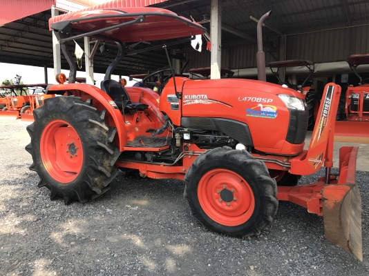 ขายรถไถคูโบต้า L4708SP(4WD)2เพลา สภาพนางฟ้า ใช้งานน้อย 300 ชั่วโมง  พร้อมชุดอุปกรณ์ใบมีดหน้าและผานพรวน ราคา 498,000 บาท พร้อมส่งฟรีถึงบ้าน โทรสอบถามได้เลยค่ะ 081-9136451 ขอดูรูปทาง Line:Bow6451  เครื่องดี เกียร์ดี ยางดีทั้ง 4 เส้น  ตรวจเชคเรียบร้อยค่ะ เล่