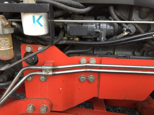 ขายรถไถคูโบต้า L4708SP(4WD)2เพลา สภาพนางฟ้า ใช้งานน้อย 300 ชั่วโมง  พร้อมชุดอุปกรณ์ใบมีดหน้าและผานพรวน ราคา 498,000 บาท พร้อมส่งฟรีถึงบ้าน โทรสอบถามได้เลยค่ะ 081-9136451 ขอดูรูปทาง Line:Bow6451  เครื่องดี เกียร์ดี ยางดีทั้ง 4 เส้น  ตรวจเชคเรียบร้อยค่ะ เล่