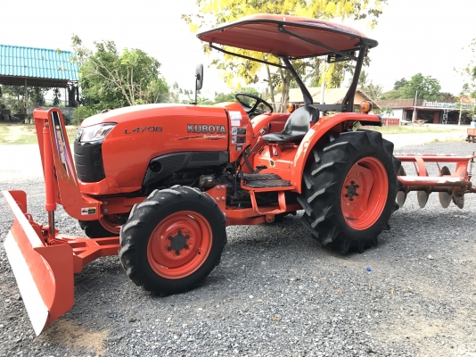 ขายรถไถคูโบต้า L4708(4WD)2เพลา รถสวยใช้งาน 600 ชั่วโมง รถใช้งานแค่ในไร่ค่ะ พร้อมชุดอุปกรณ์ใบมีดหน้าและผานพรวน ราคา 398,000 บาท พร้อมส่งฟรีถึงบ้าน โทรสอบถามได้เลยค่ะ 081-9136451 ขอดูรูปทาง Line:Bow6451  เครื่องดี เกียร์ดี ย