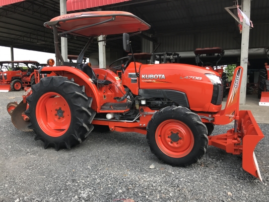 ขายรถไถคูโบต้า L4708(4WD)2เพลา รถสวยใช้งาน 600 ชั่วโมง รถใช้งานแค่ในไร่ค่ะ พร้อมชุดอุปกรณ์ใบมีดหน้าและผานพรวน ราคา 398,000 บาท พร้อมส่งฟรีถึงบ้าน โทรสอบถามได้เลยค่ะ 081-9136451 ขอดูรูปทาง Line:Bow6451  เครื่องดี เกียร์ดี ย
