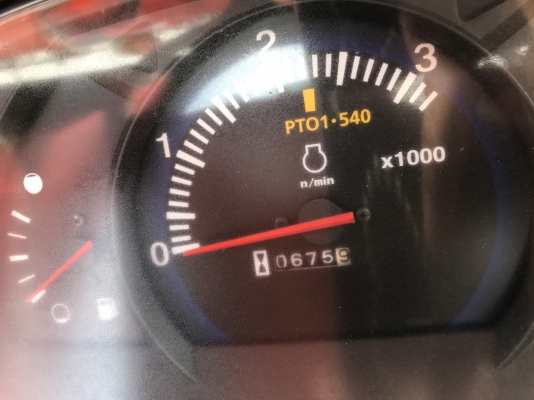 ขายรถไถคูโบต้า L4708(4WD)2เพลา รถสวยใช้งาน 600 ชั่วโมง รถใช้งานแค่ในไร่ค่ะ พร้อมชุดอุปกรณ์ใบมีดหน้าและผานพรวน ราคา 398,000 บาท พร้อมส่งฟรีถึงบ้าน โทรสอบถามได้เลยค่ะ 081-9136451 ขอดูรูปทาง Line:Bow6451  เครื่องดี เกียร์ดี ย