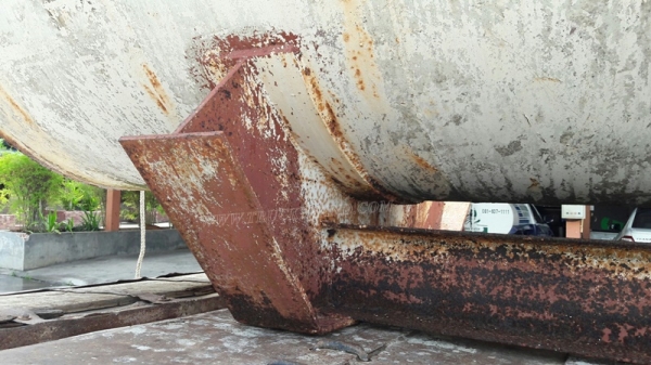 ถังน้ำ ขนาดบรรจุ 10,000 ลิตร ถังยาว 4.90 เมตร