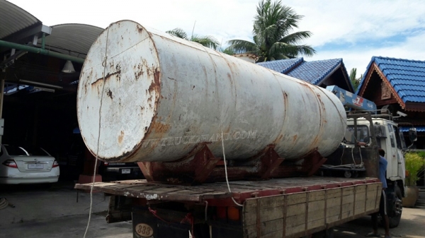 ถังน้ำ ขนาดบรรจุ 10,000 ลิตร ถังยาว 4.90 เมตร
