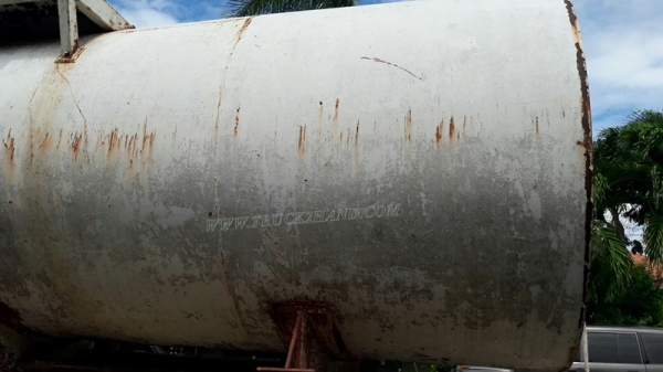 ถังน้ำ ขนาดบรรจุ 10,000 ลิตร ถังยาว 4.90 เมตร