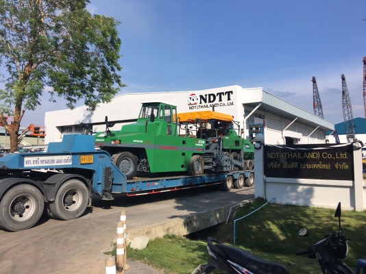 ส่งมอบครับพร้อมกัน2คัน รถบดRT200WTและรถปูยาง VOGELE S1704