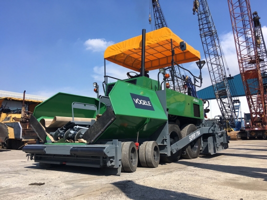 ส่งมอบครับพร้อมกัน2คัน รถบดRT200WTและรถปูยาง VOGELE S1704