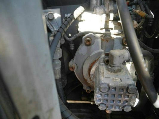 ขายHITACHI  ZX135US  ปี  2008  มาใหม่  เก่าญี่ปุ่นแท้  แทรค 70  สภาพสวยมากๆๆ  ลองระบบกันได้ทุกวัน  โทร  089-3818694  ดวงนภา