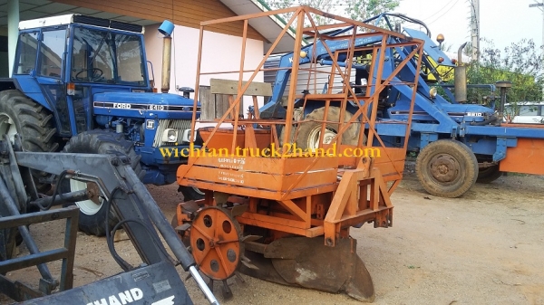 ขายแล้วครับ เครื่องปลูกอ้อยร่องคู่ 40cm. ของ ก.แสงยนต์ ๑ ท่าไม้ สภาพสวยพร้อมใช้งานถังปุ๋ยสเตนเลส จานกลบ ลูกกลิ้งเดี่ยว