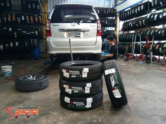 YOKOHAMA AA01 195/60R15 เส้นละ 2,500 บาท