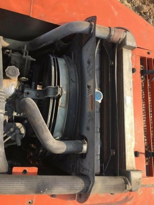 ขาย 1,180,000 HITACHI ZX200-1  ทำงาน 13,xxx  เครื่องดี ไฟฟ้าครบ โช่ใหม่ 2 ข้าง เอวแน่น เอกสารเล่มทะเบียน รถอยู่ จ.ร้อยเอ็ด 090-772-3710 090-772-3708