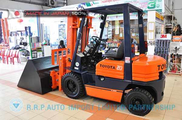 ขายรถโฟล์คลิฟท์มือสอง TOYOTA รุ่น 5FD20-66847 นำเข้าจากประเทศญี่ปุ่น 100\% ไม่เคยใช้งานในไทย