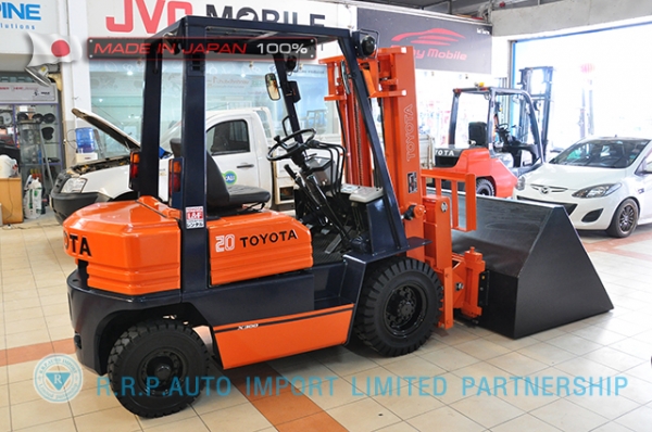 ขายรถโฟล์คลิฟท์มือสอง TOYOTA รุ่น 5FD20-66847 นำเข้าจากประเทศญี่ปุ่น 100\% ไม่เคยใช้งานในไทย