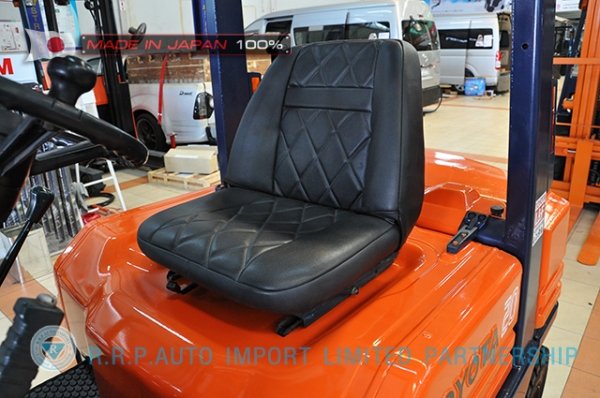 ขายรถโฟล์คลิฟท์มือสอง TOYOTA รุ่น 5FD20-66847 นำเข้าจากประเทศญี่ปุ่น 100\% ไม่เคยใช้งานในไทย