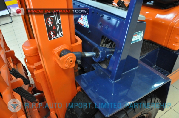 ขายรถโฟล์คลิฟท์มือสอง TOYOTA รุ่น 5FD25-62760 นำเข้าจากประเทศญี่ปุ่น 100\% ไม่เคยใช้งานในไทย