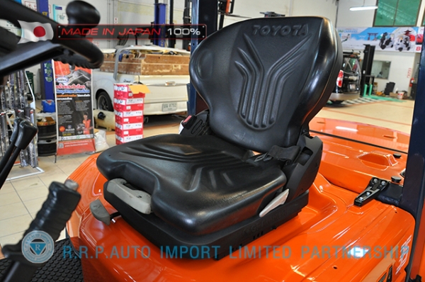 ขายรถโฟล์คลิฟท์มือสอง TOYOTA รุ่น 5FD35-15473 นำเข้าจากประเทศญี่ปุ่น 100\% ไม่เคยใช้งานในไทย