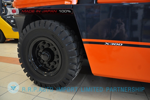 ขายรถโฟล์คลิฟท์มือสอง TOYOTA รุ่น 5FD35-15473 นำเข้าจากประเทศญี่ปุ่น 100\% ไม่เคยใช้งานในไทย