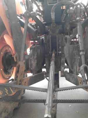 รถไถ 34 แรง เอกสารครบ   อุปกร 2 ชิ้น   ผานหน้ +ผานหลัง   พร้อมใช้ราคาเบา ฯฯฯ  157000  บาท   วันทูคอล 098 668-3479 dtac 094 283-9369 สิทธิ์ คับ