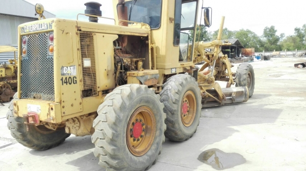 ขาย 1,980,000 รถเกรด CAT 140 G 72 V S/N 8522 เครื่องไดเร็ก เครื่องดี เกียร์แรง เล่มทะเบียน รถอยู่ ระยอง 090-772-3710 090-772-3708
