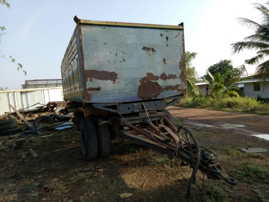 ขายด่วน ลูกพ่วง2เพลาปีเนียมสวยๆพร้อม อู่ใช้ซุ่นชัย