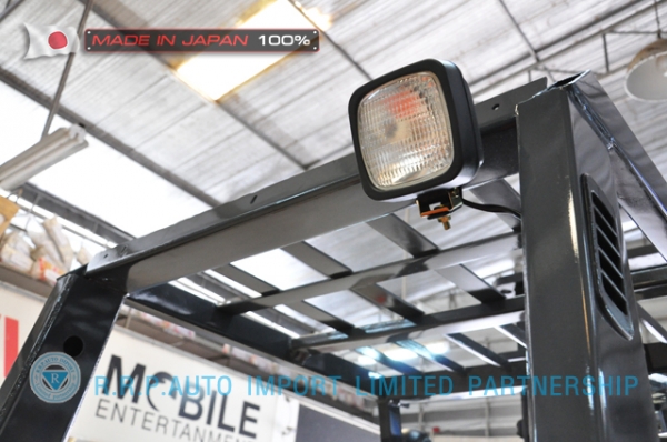 ขายรถโฟล์คลิฟท์มือสอง TOYOTA รุ่น 6FD30-10359 นำเข้าจากประเทศญี่ปุ่น 100\% ไม่เคยใช้งานในไทย