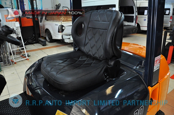 ขายรถโฟล์คลิฟท์มือสอง TOYOTA รุ่น 7FG20-21270 นำเข้าจากประเทศญี่ปุ่น 100\% ไม่เคยใช้งานในไทย