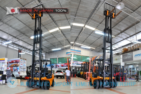 ขายรถโฟล์คลิฟท์มือสอง TOYOTA รุ่น 7FD25-18372 นำเข้าจากประเทศญี่ปุ่น 100\% ไม่เคยใช้งานในไทย