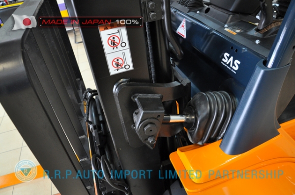 ขายรถโฟล์คลิฟท์มือสอง TOYOTA รุ่น 7FD25-18372 นำเข้าจากประเทศญี่ปุ่น 100\% ไม่เคยใช้งานในไทย