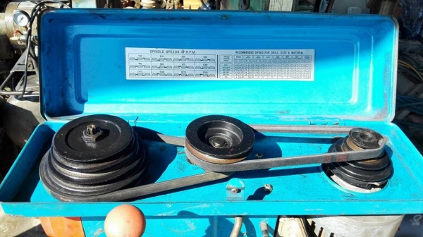 ** ไปอยู่ลพบุรี ** สว่านแท่น 5/8"(16mm) มอเตอร์ Toshiba 1/2 HP 220V พร้อมใช้ ** ไปอยู่ลพบุรี ** สว่านแท่น 5/8"(16mm) มอเตอร์ Toshiba 1/2 HP 220V พร้อมใช้