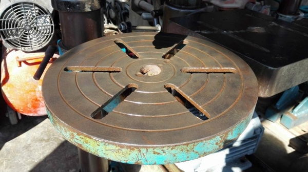 ** ไปอยู่ลพบุรี ** สว่านแท่น 5/8"(16mm) มอเตอร์ Toshiba 1/2 HP 220V พร้อมใช้ ** ไปอยู่ลพบุรี ** สว่านแท่น 5/8"(16mm) มอเตอร์ Toshiba 1/2 HP 220V พร้อมใช้