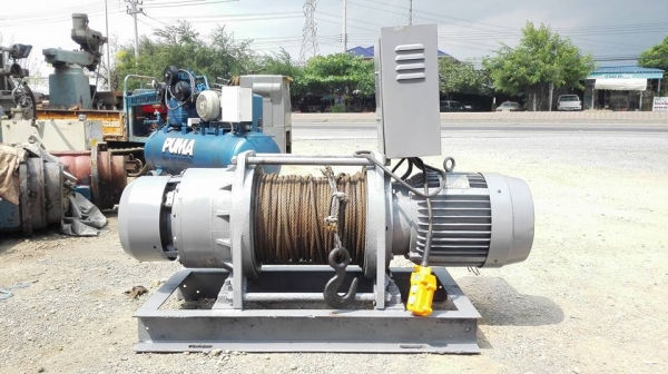 ** SOLD ** กว้านสลิง 3000 kg ไฟ 380V พร้อมใช้ ** SOLD ** กว้านสลิง 3000 kg ไฟ 380V พร้อมใช้