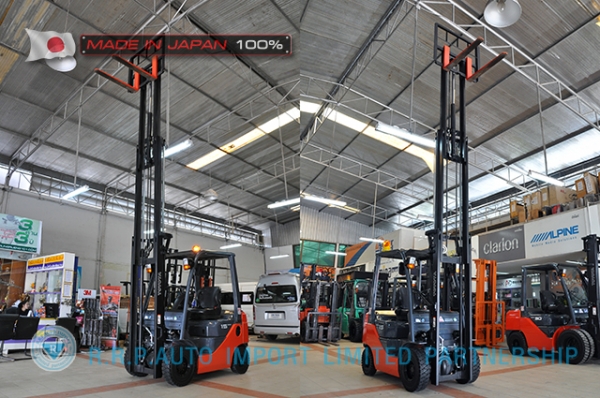 ขายรถโฟล์คลิฟท์มือสอง TOYOTA รุ่น 8FG15-13765 นำเข้าจากประเทศญี่ปุ่น 100\% ไม่เคยใช้งานในไทย