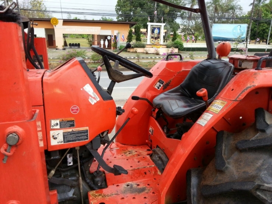 ขายรถตักคูโบต้า 45 แรง ขายรถตักคูโบต้า 45 แรง