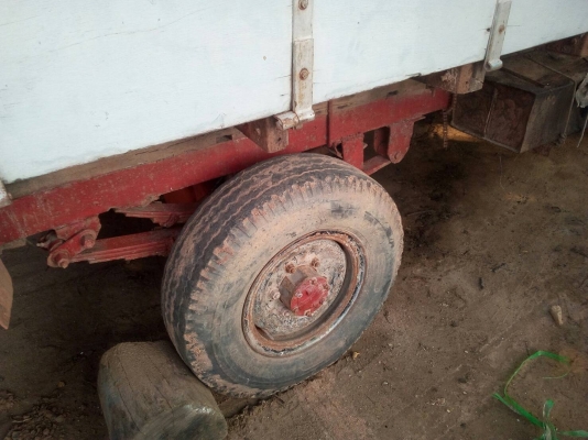 ขายด่วนลดสุดๆ อีแต๋นหัวยาว เครื่อง ISUZU 74 แรงม้าคัดซีส์ หน้า 4 เพลาลอย แหนบสองชั้น ขายด่วนลดสุดๆ อีแต๋นหัวยาว เครื่อง ISUZU 74 แรงม้าคัดซีส์ หน้า 4 เพลาลอย แหนบสองชั้น