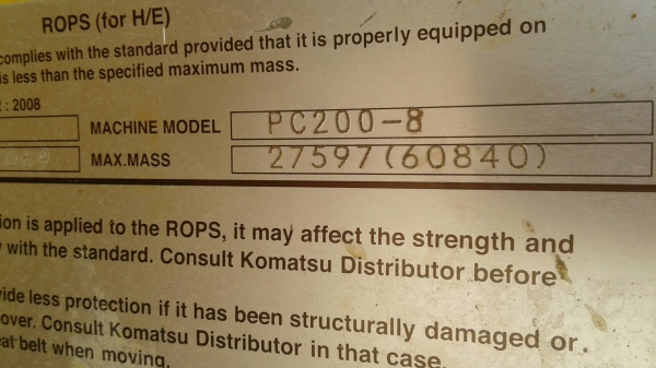 KOMATSU PC200-8 รถพร้อมใช้9000กว่าชั่วโมง