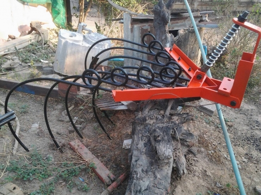 ขายลิเปอร์ (ขาขูดหญ้าในร่องอ้อย) และคาดสัปปริงใช้ร่วมกับลิปเปอร์(หนวดกุ้ง) ขายลิเปอร์ (ขาขูดหญ้าในร่องอ้อย) และคาดสัปปริงใช้ร่วมกับลิปเปอร์(หนวดกุ้ง)