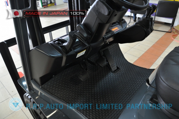 ขายรถโฟล์คลิฟท์มือสอง TOYOTA รุ่น 8FGL15-35897 นำเข้าจากประเทศญี่ปุ่น 100\% ไม่เคยใช้งานในไทย