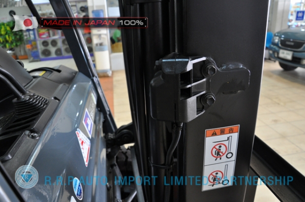 ขายรถโฟล์คลิฟท์มือสอง TOYOTA รุ่น 8FGL15-35897 นำเข้าจากประเทศญี่ปุ่น 100\% ไม่เคยใช้งานในไทย