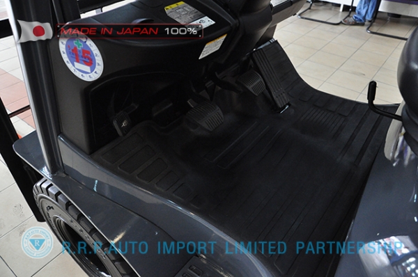 ขายรถโฟล์คลิฟท์มือสอง TOYOTA รุ่น 8FG15-13266 นำเข้าจากประเทศญี่ปุ่น 100\% ไม่เคยใช้งานในไทย