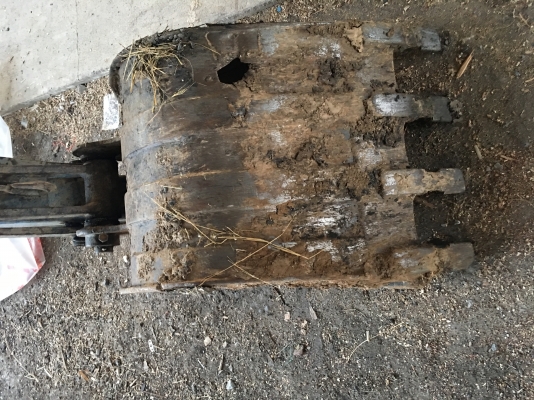 แบ็คโฮ KOBELCO SK42 ใช้งานได้ เครื่องดี เอวดี รถอยู่ ลพบุรี สนใจ 092-5852277