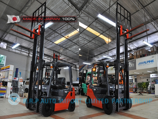 ขายรถโฟล์คลิฟท์มือสอง TOYOTA รุ่น 8FD15-33144 นำเข้าจากประเทศญี่ปุ่น 100\% ไม่เคยใช้งานในไทย