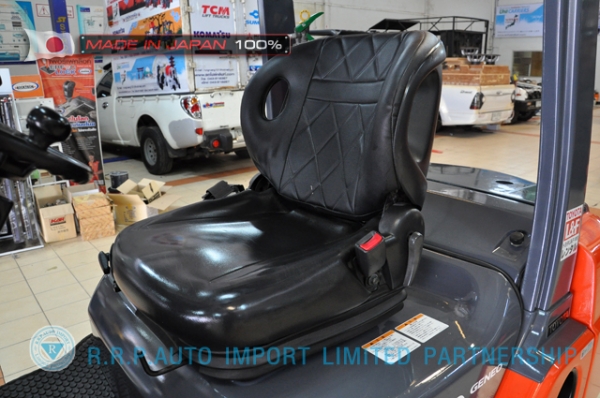 ขายรถโฟล์คลิฟท์มือสอง TOYOTA รุ่น 8FD20-14873 นำเข้าจากประเทศญี่ปุ่น 100\% ไม่เคยใช้งานในไทย